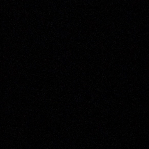 Meet your Posher, Ailia - Picture 1 of 1